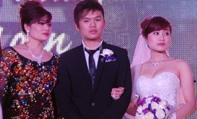 Bà Nguyễn Thị Liễu tại đám cưới của con trai.